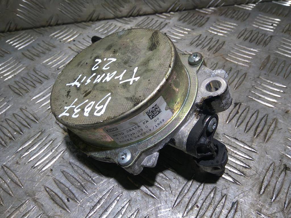 насос вакуумный FORD Transit  1899704, 3390 рублей, Москва