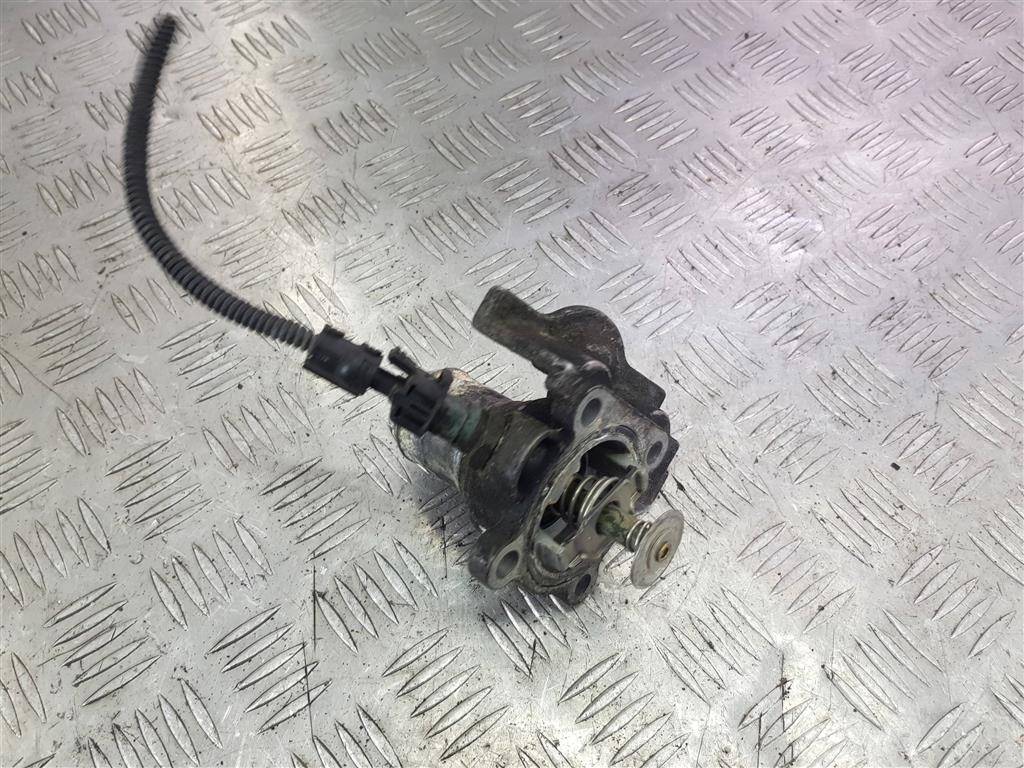 корпус термостата Iveco Daily  504110436, 860 рублей, Москва