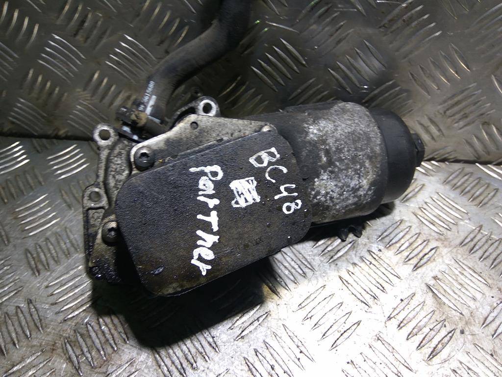 радиатор масляный Peugeot Partner  1103P0, 1320 рублей, Москва