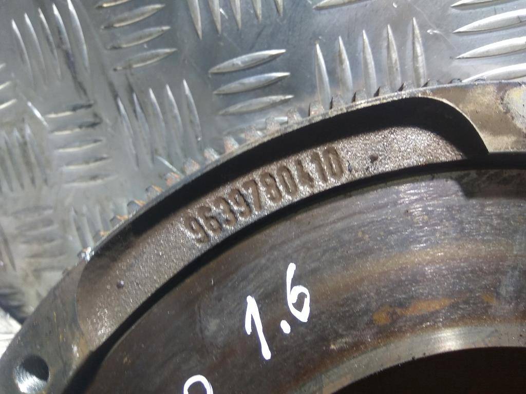 маховик Citroen Berlingo  0532N0, 860 рублей, Москва