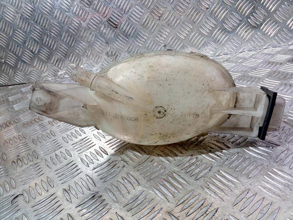 бачок расширительный Renault Master  217100015R, 750 рублей, Москва