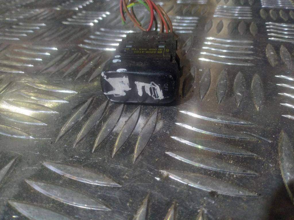 кнопка сигнализации MERCEDES-BENZ Vito  A0055451907, 750 рублей, Москва