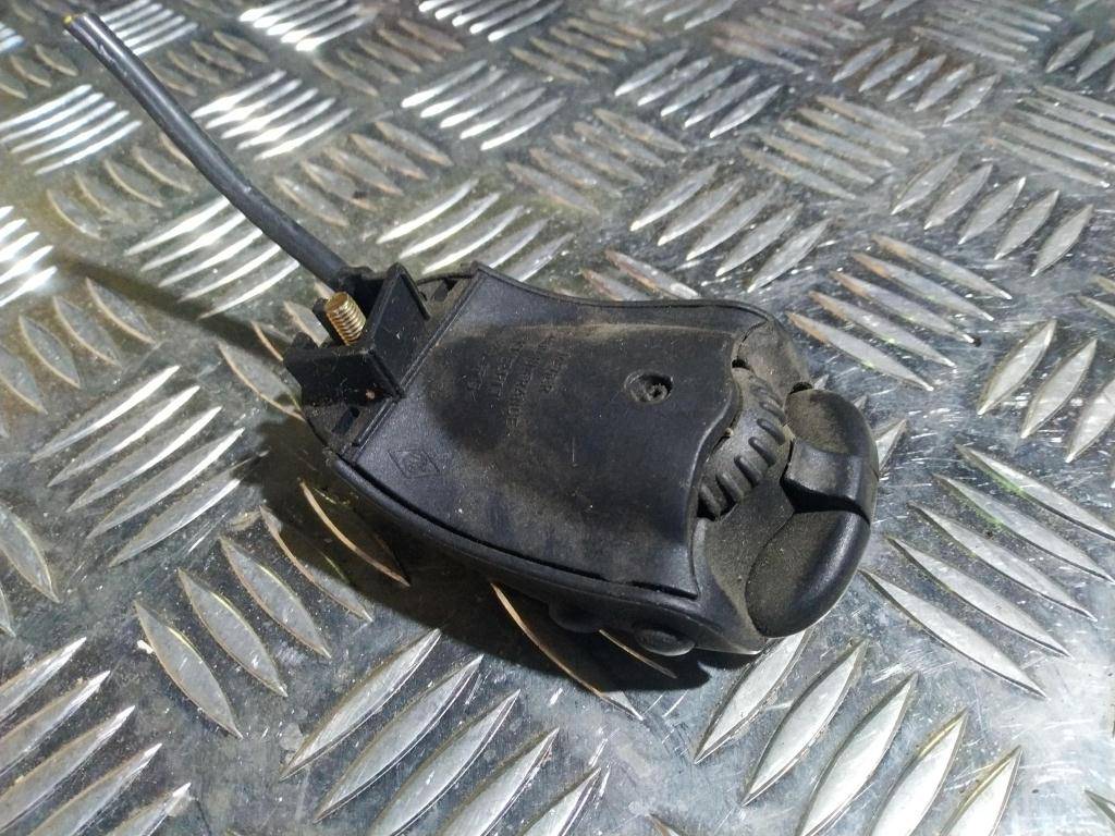 переключатель музыки подрулевой Renault Kangoo  7700422507, 980 рублей, Москва