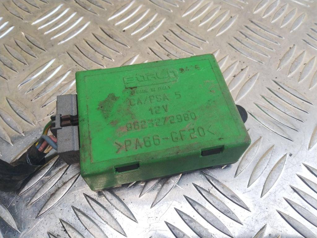 блок управления Citroen Berlingo  6547G7, 2700 рублей, Москва