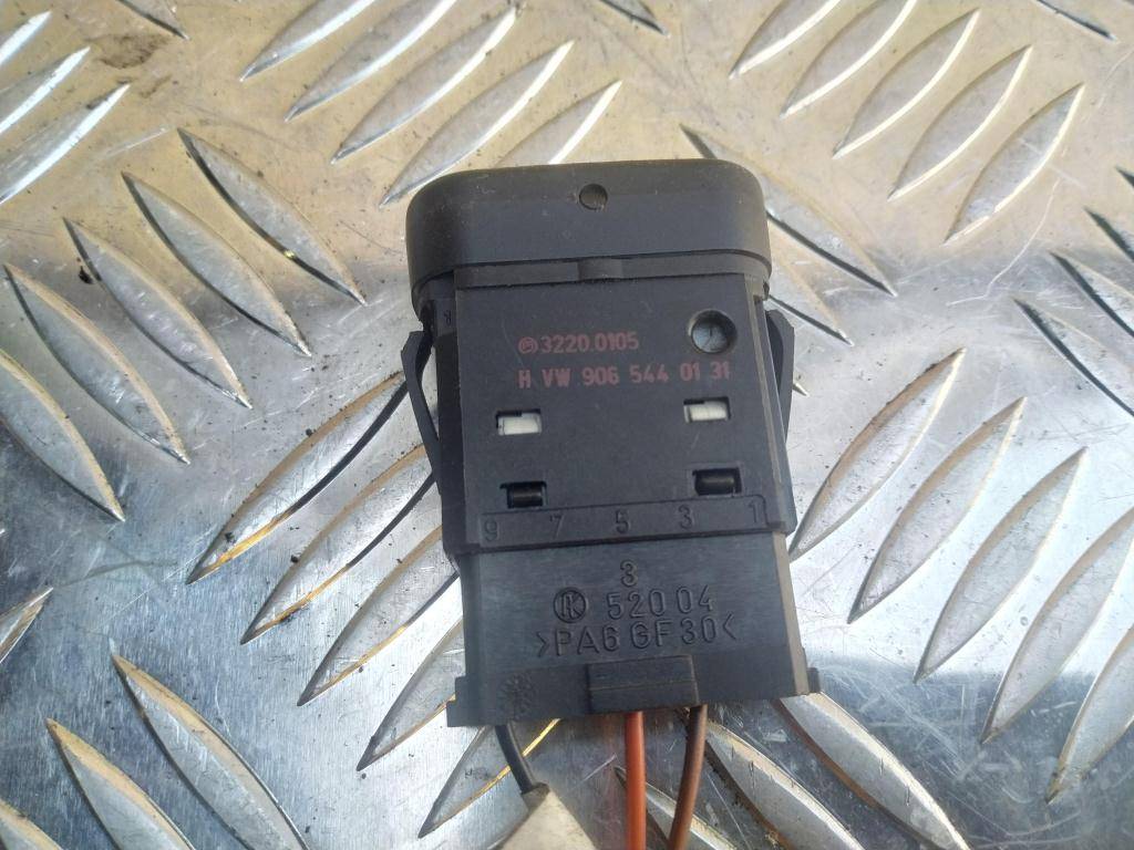 кнопка регулировки фар Volkswagen Crafter  9065440131, 750 рублей, Москва