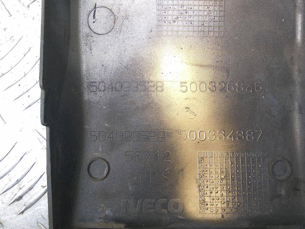 молдинг кузова Iveco Daily  504099528, 1440 рублей, Москва