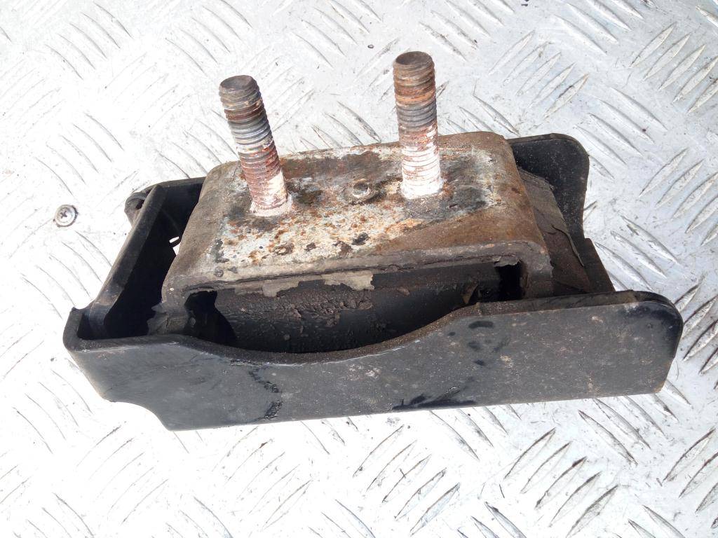 подушка двигателя (опора двс) Iveco Daily  504279651, 1900 рублей, Москва