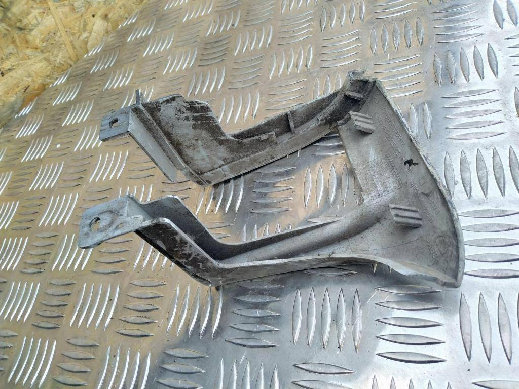 накладка под фонарем MERCEDES-BENZ Vito  A6396940625, 520 рублей, Москва