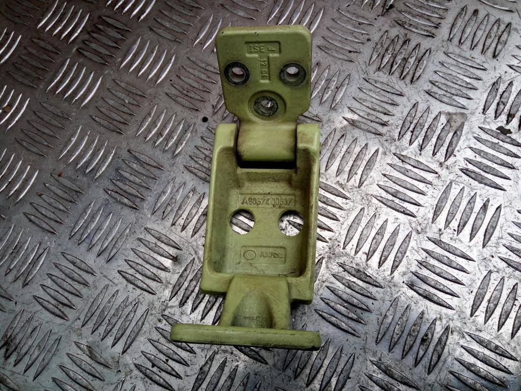 петля двери распашной Volkswagen Crafter  9067400637, 1550 рублей, Москва