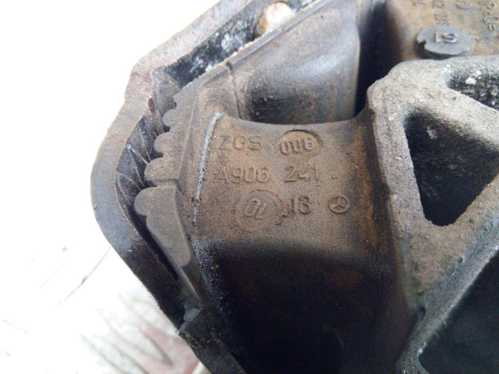 подушка двигателя (опора двс) Volkswagen Crafter  A9062411013, 980 рублей, Москва