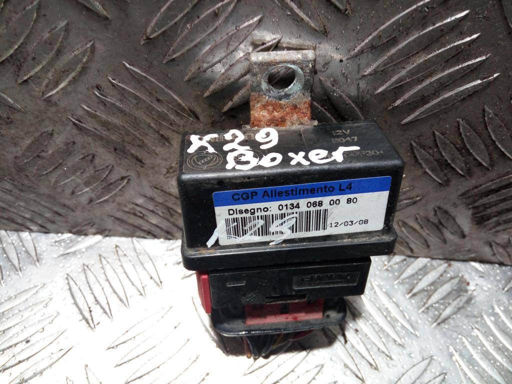 реле топливного насоса Peugeot Boxer  1340680080, 980 рублей, Москва