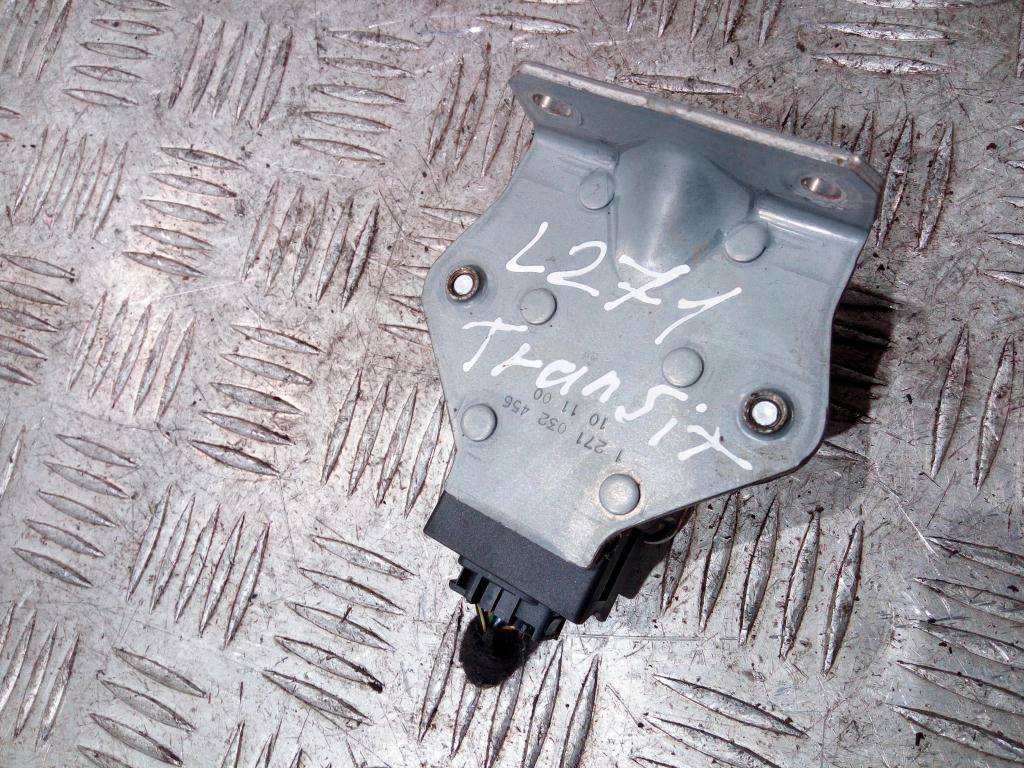 датчик ускорения FORD Transit  1554486, 1210 рублей, Москва