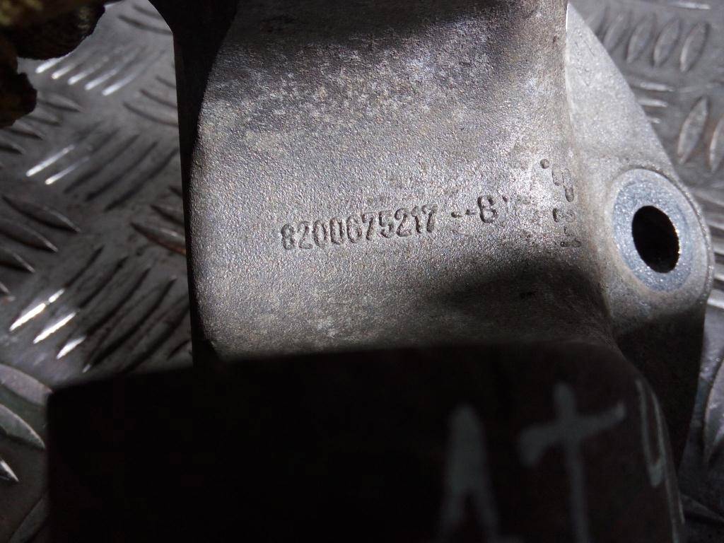 кронштейн двигателя (двс) Renault Master  8200675217, 1320 рублей, Москва