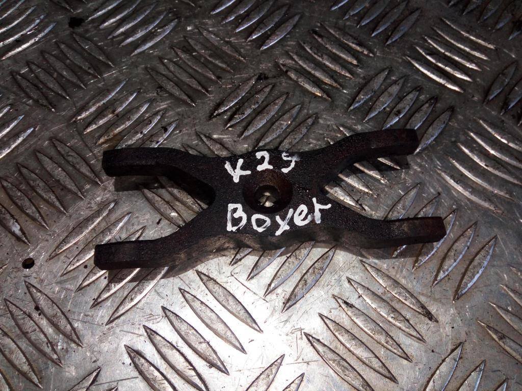 кронштейн форсунки топливной (зажим) Peugeot Boxer  1982C7, 2700 рублей, Москва