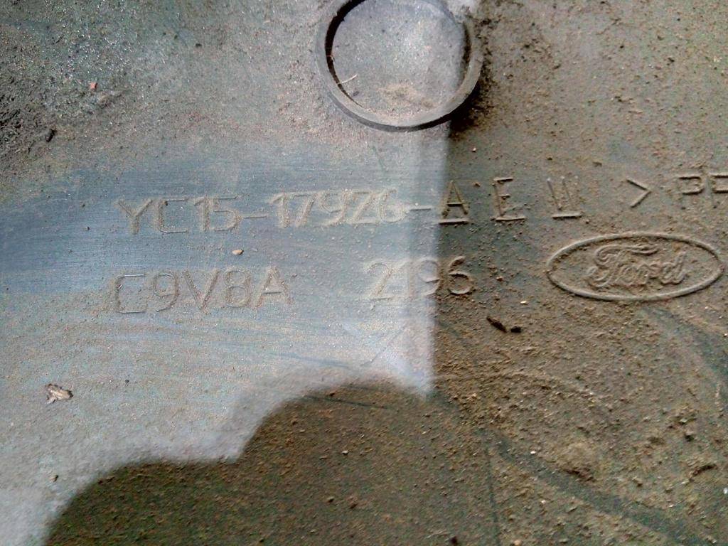 клык заднего бампера FORD Transit  1745834, 1550 рублей, Москва