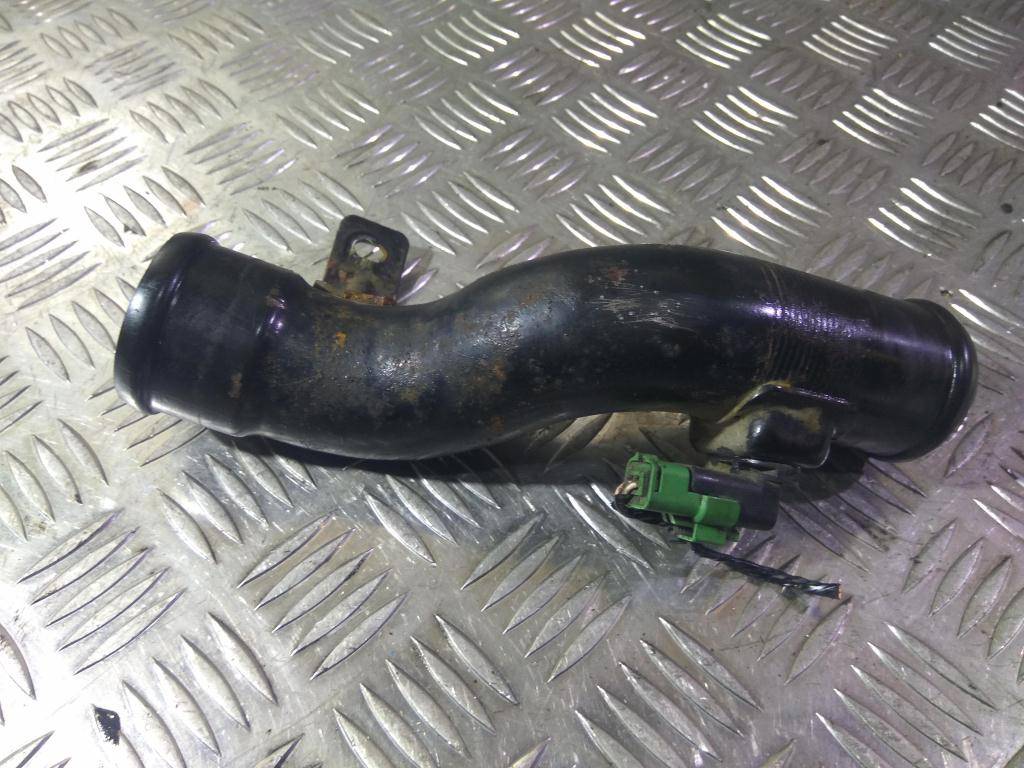 патрубок интеркулера FORD Tourneo Connect  5050743, 1900 рублей, Москва