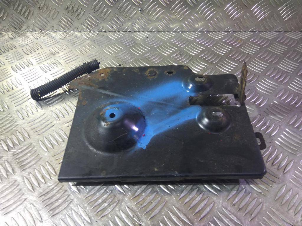 подставка под аккумулятор Citroen Berlingo  6556ZC, 750 рублей, Москва