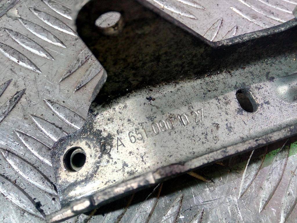 кронштейн радиатора егр (ог) MERCEDES-BENZ Sprinter  A6510901027, 980 рублей, Москва