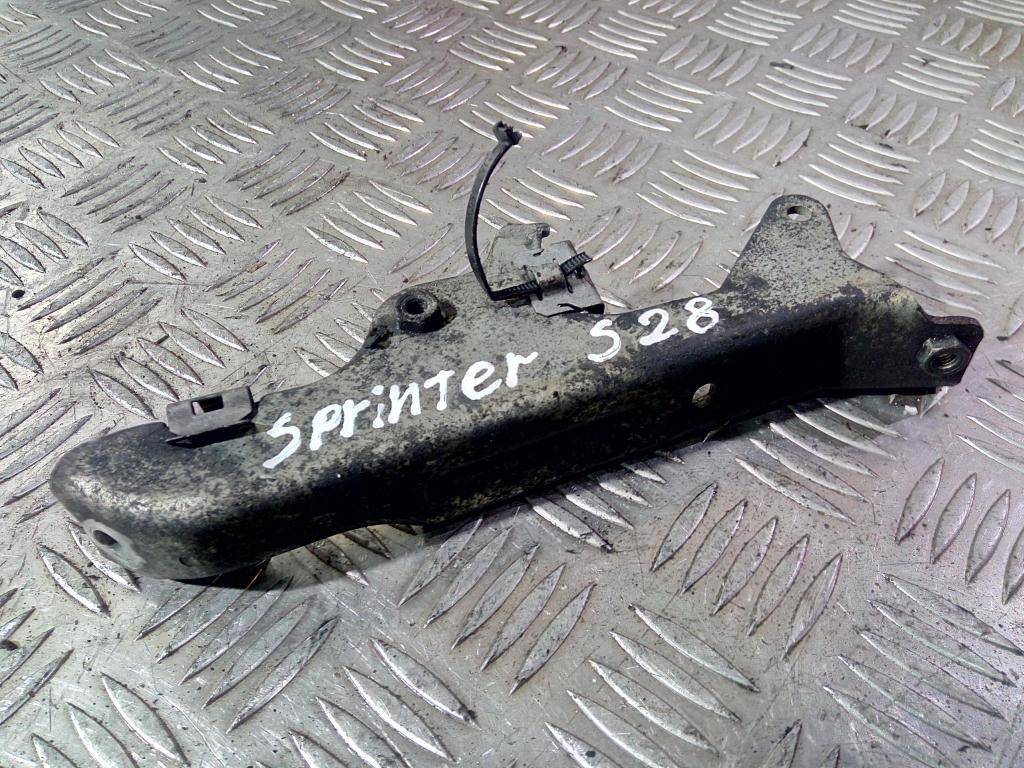 кронштейн радиатора егр (ог) MERCEDES-BENZ Sprinter  A6510901027, 980 рублей, Москва