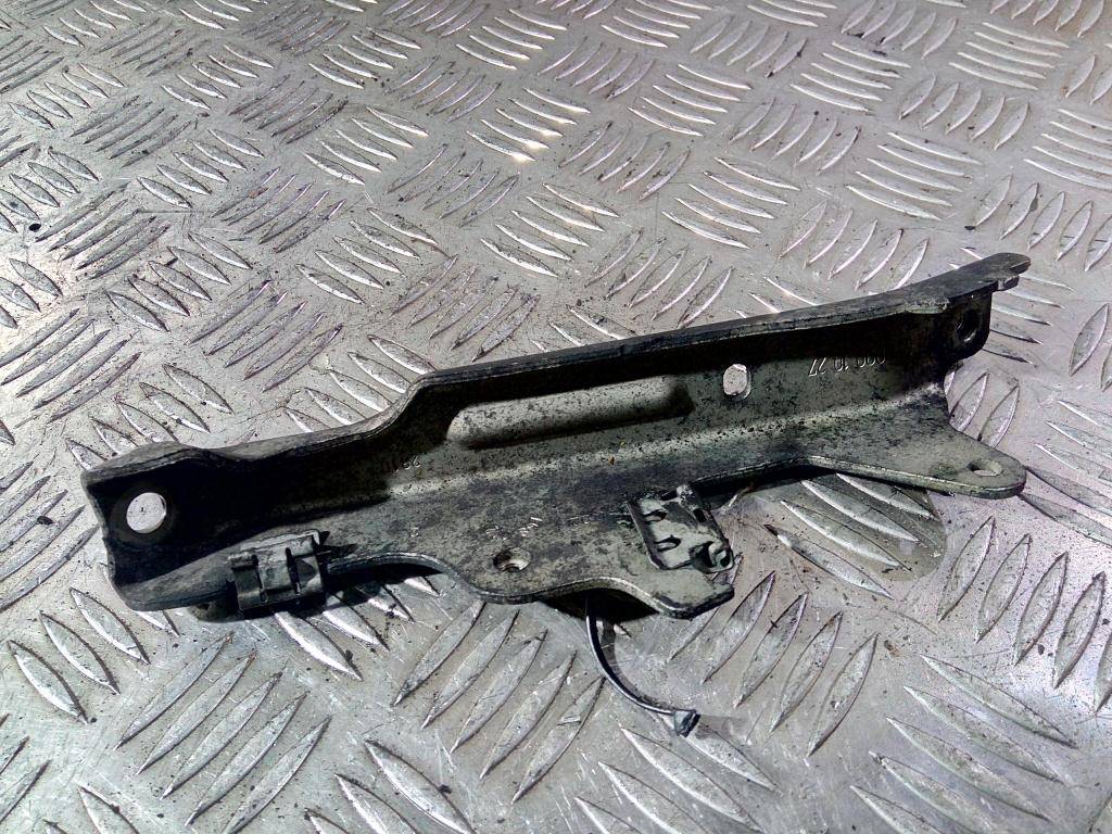 кронштейн радиатора егр (ог) MERCEDES-BENZ Sprinter  A6510901027, 980 рублей, Москва