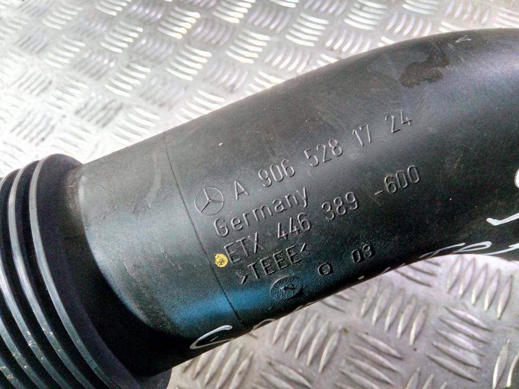 патрубок воздушный (пластик) MERCEDES-BENZ Sprinter  A9065281724, 1550 рублей, Москва
