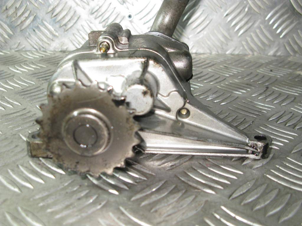 насос масляный MERCEDES-BENZ Sprinter  A6461801601, 4890 рублей, Москва