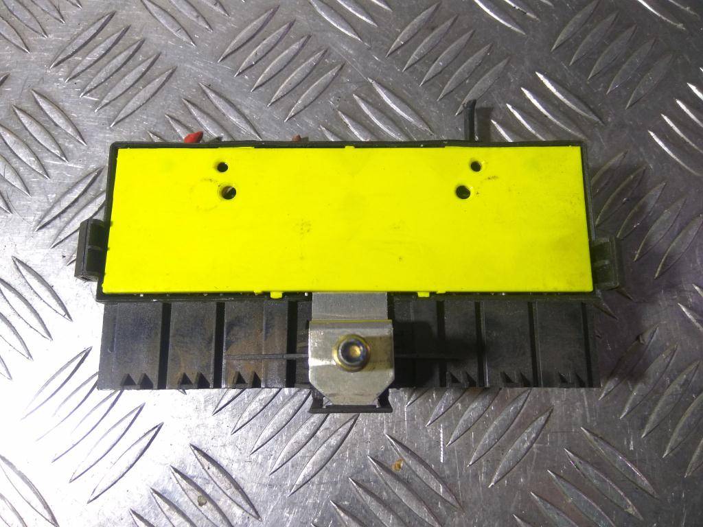 блок предохранителей Peugeot Partner  6500Z1, 750 рублей, Москва