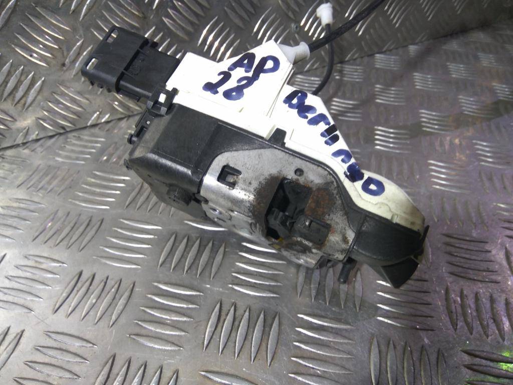 замок двери Citroen Berlingo  9135EC, 1900 рублей, Москва