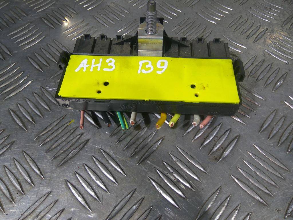 блок предохранителей Peugeot Partner  6500Z1, 750 рублей, Москва