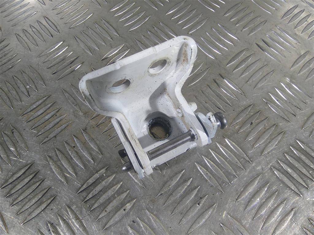 петля двери Peugeot Partner  9035Q1, 750 рублей, Москва