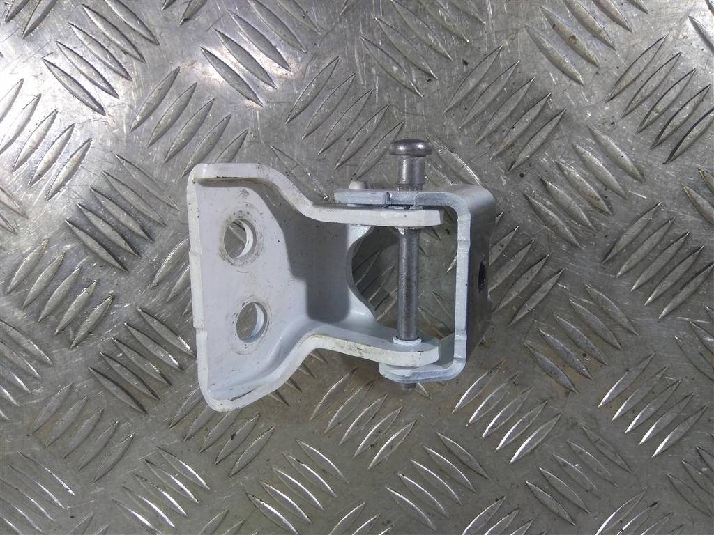 петля двери Peugeot Partner  9035Q1, 750 рублей, Москва