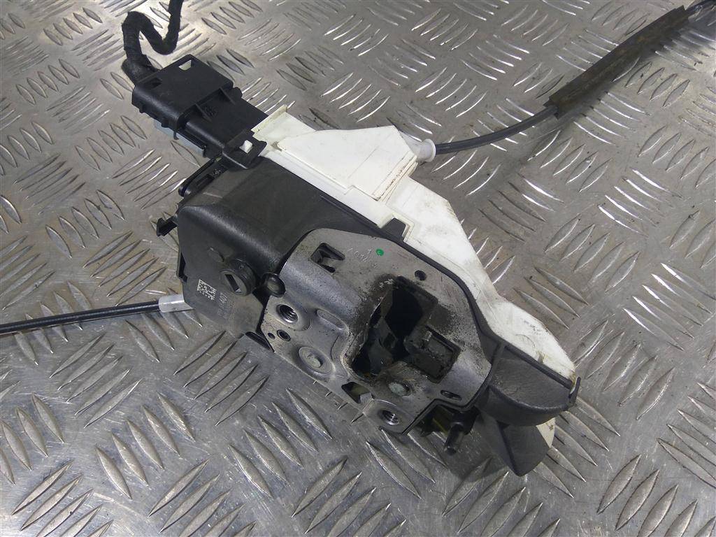 замок двери Peugeot Partner  9135EC, 1900 рублей, Москва