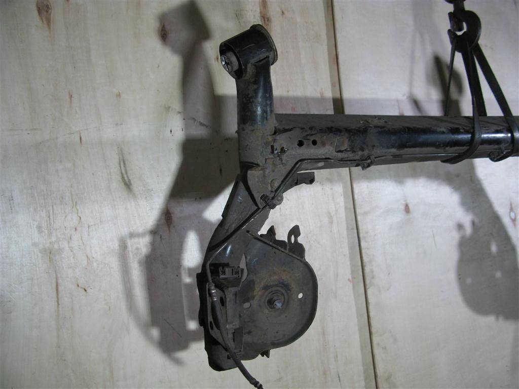 балка Renault Kangoo  555113267R, 6500 рублей, Москва