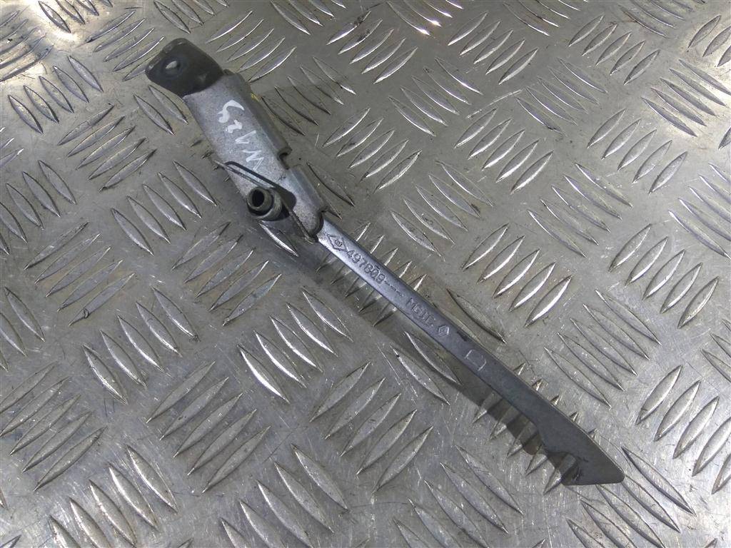 ограничитель двери распашной Renault Kangoo  8200497809, 750 рублей, Москва