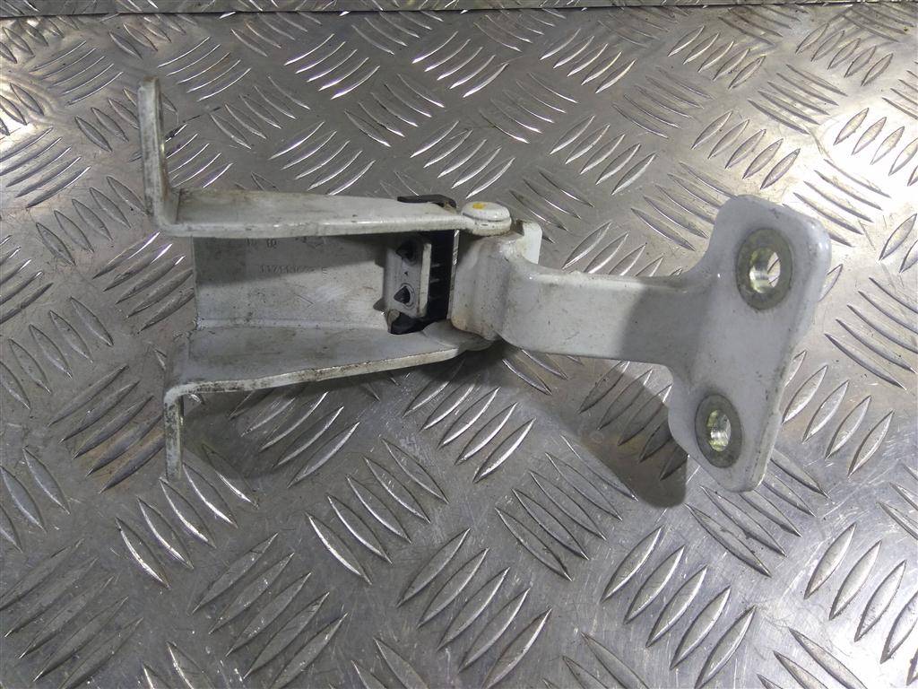 петля двери распашной Renault Kangoo  904008309R, 980 рублей, Москва