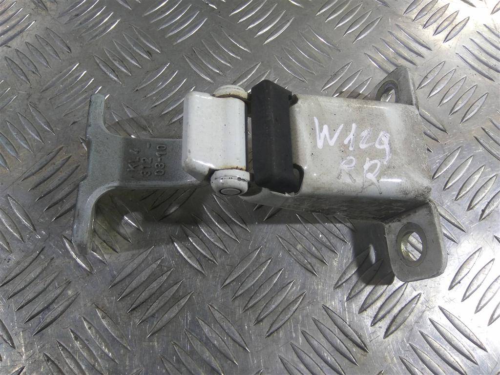 петля двери распашной Renault Kangoo  904008309R, 980 рублей, Москва