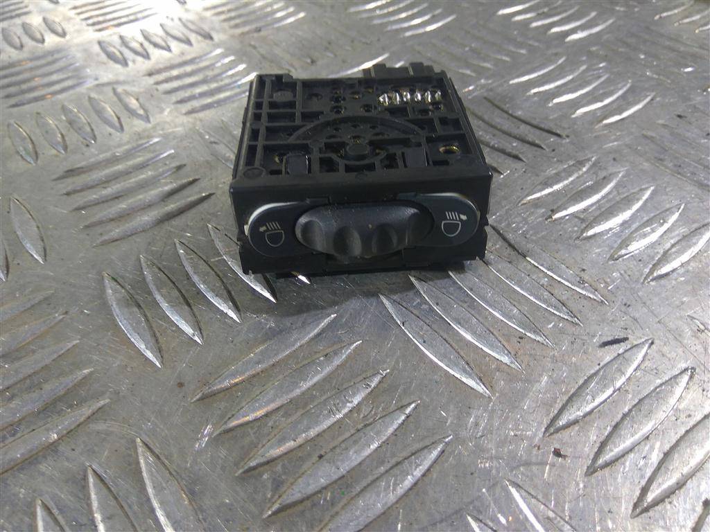 кнопка регулировки фар Renault Master  8200379685, 750 рублей, Москва