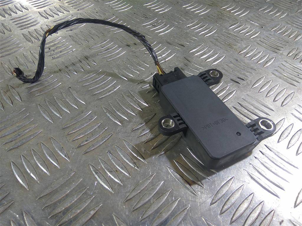 датчик ускорения Hyundai Grand Starex  956904H050, 1210 рублей, Москва