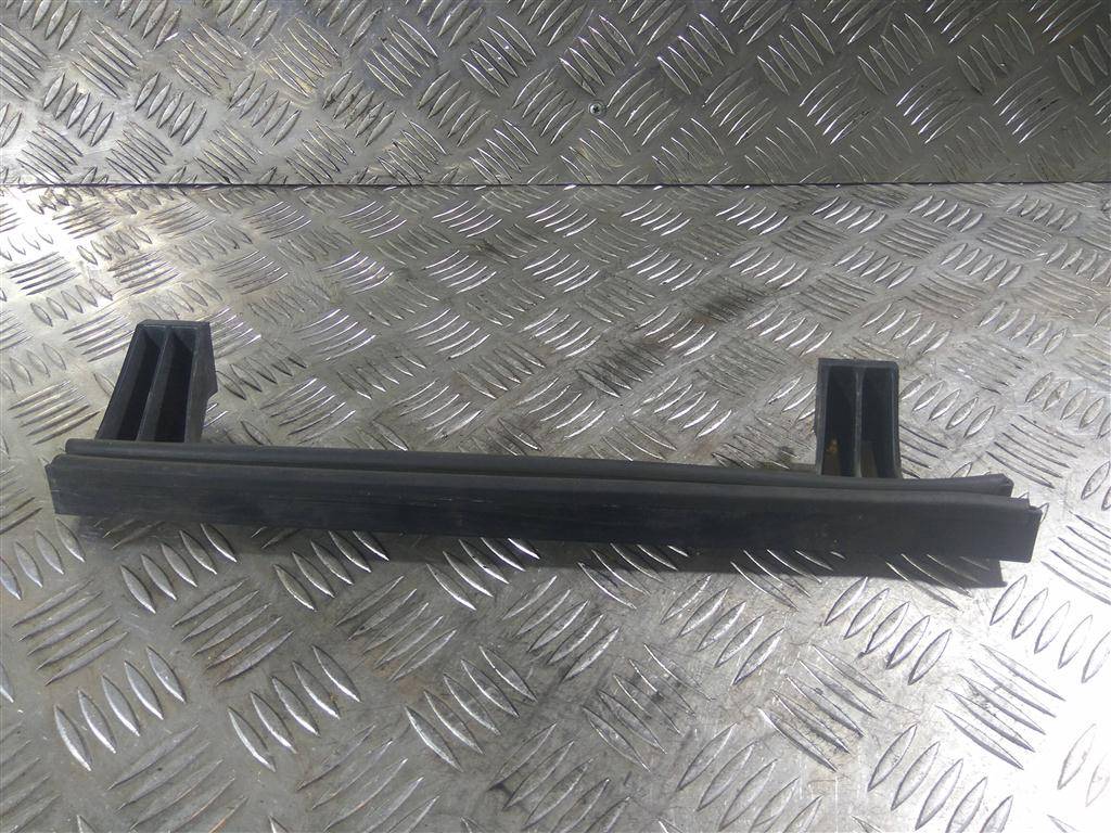 направляющая стекла двери Hyundai Grand Starex  825504H000, 750 рублей, Москва