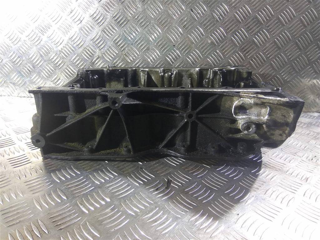 плита поддона (рама) Renault Master  110172951R, 2470 рублей, Москва