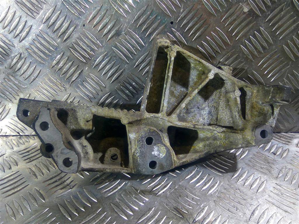 кронштейн двигателя (двс) Renault Master  112310605R, 6150 рублей, Москва