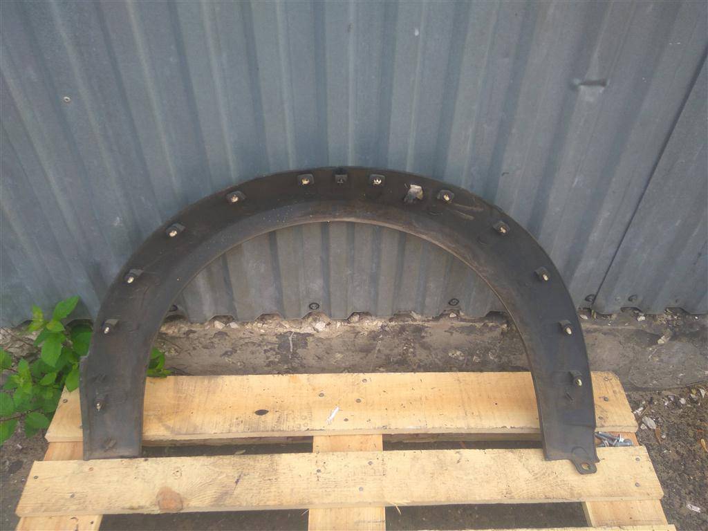 накладка крыла заднего FORD Tourneo Connect  1440797, 1320 рублей, Москва