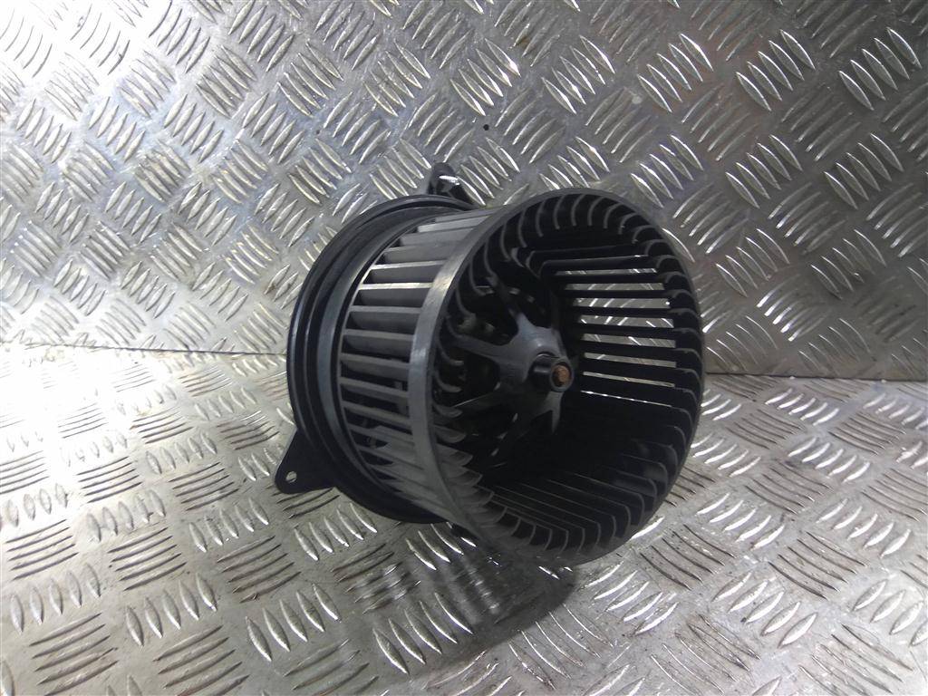 моторчик отопителя FORD Tourneo Connect  1151989, 2700 рублей, Москва