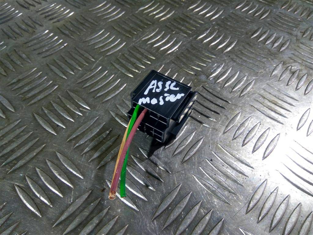 блок предохранителей Renault Master  7703297576, 750 рублей, Москва