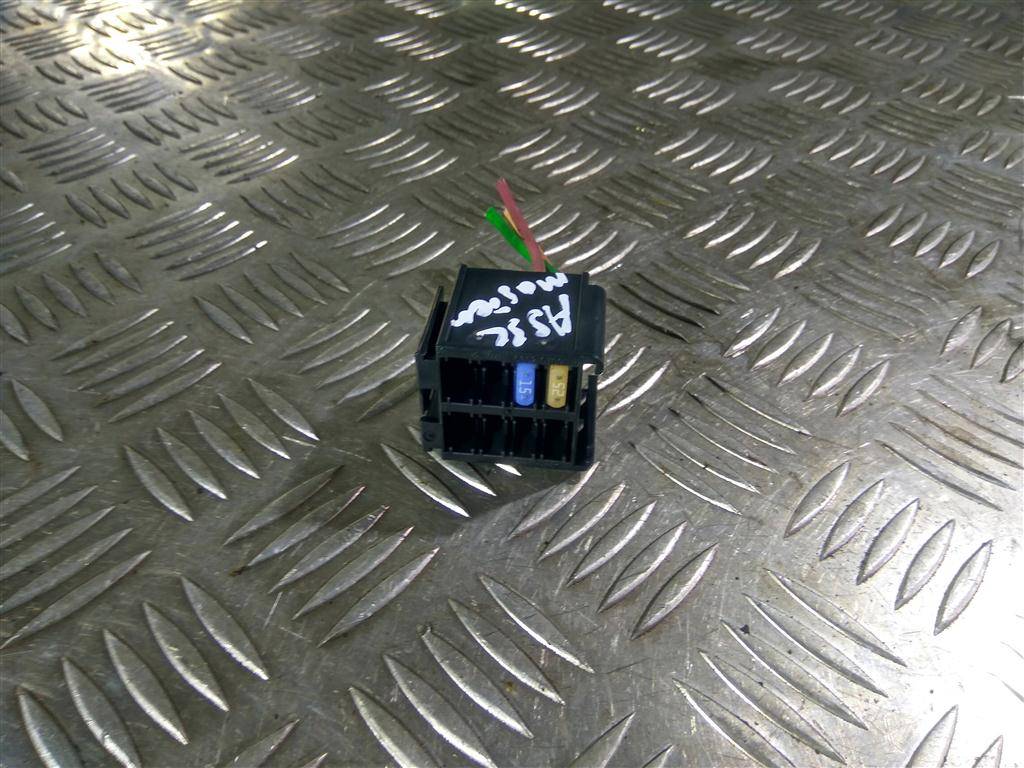 блок предохранителей Renault Master  7703297576, 750 рублей, Москва