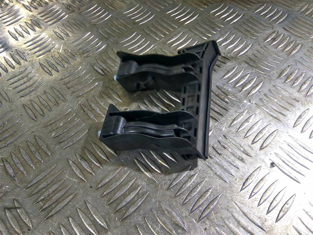 направляющая стекла двери Citroen Berlingo  9303T1, 630 рублей, Москва