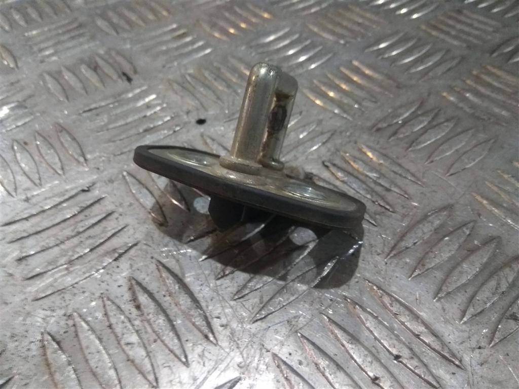 ответная часть замка двери Peugeot Partner  916468, 750 рублей, Москва