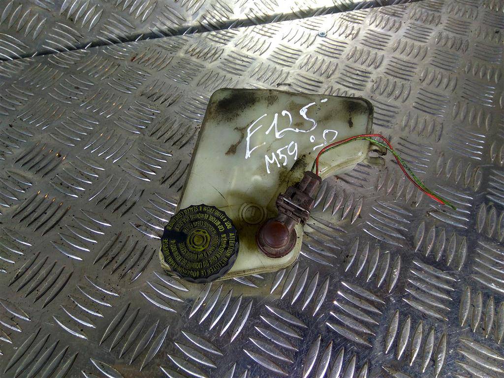 бачок тормозной Peugeot Partner  4635F6, 980 рублей, Москва