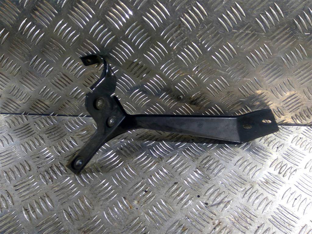 кронштейн бачка расширительного MERCEDES-BENZ Vito  A6394320640, 750 рублей, Москва