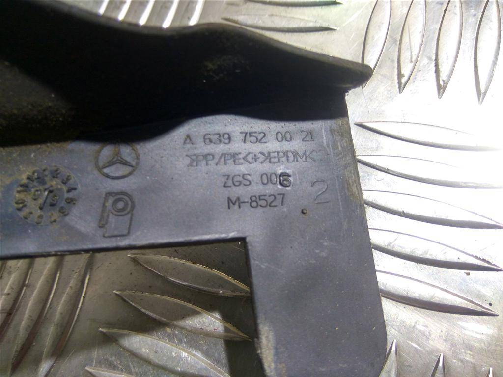 кронштейн лючка бензобака MERCEDES-BENZ Vito  A6397520021, 980 рублей, Москва